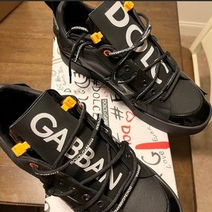dolce & gabana logo sneakers